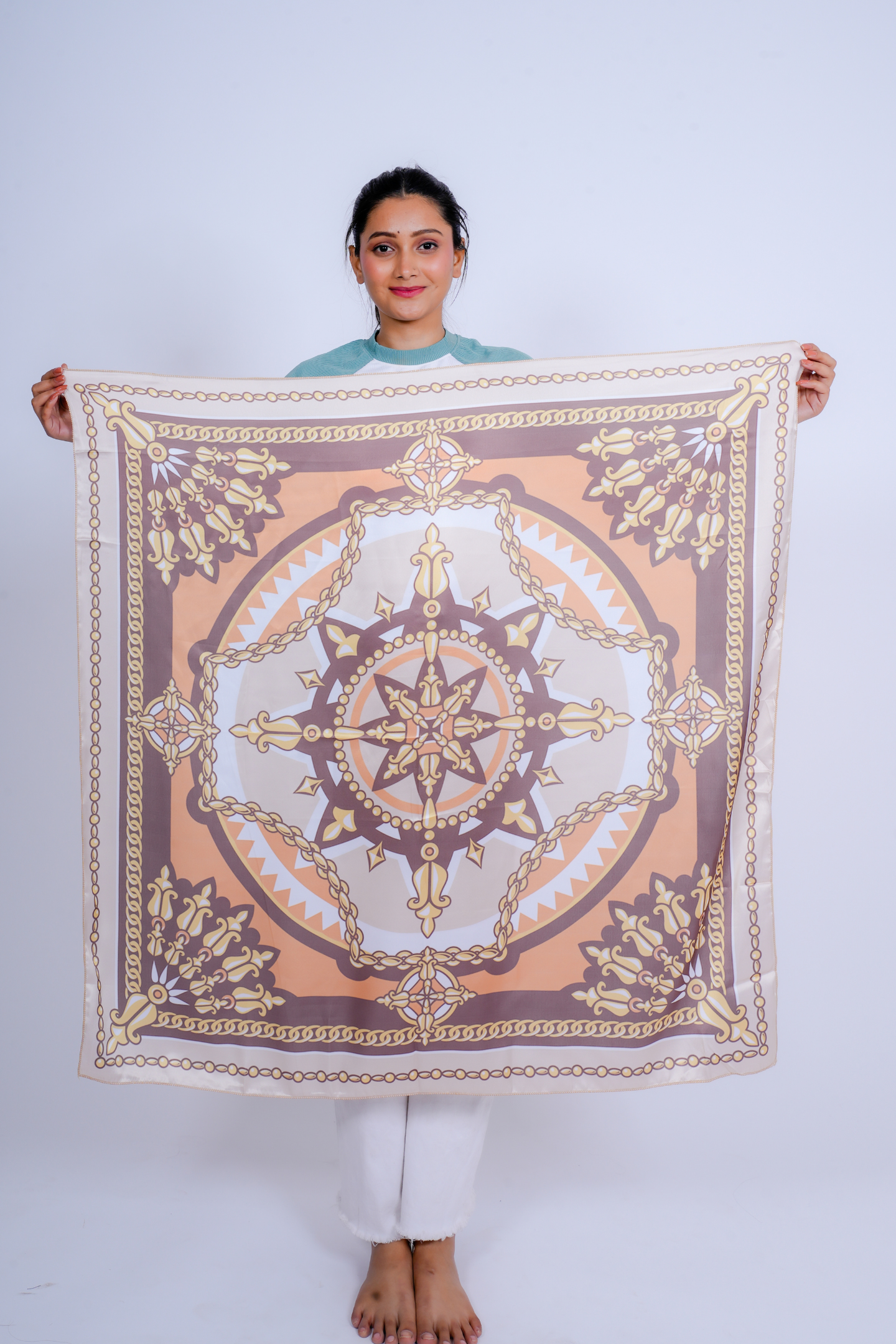 Baroque Gold Chain Print Satin Scarf