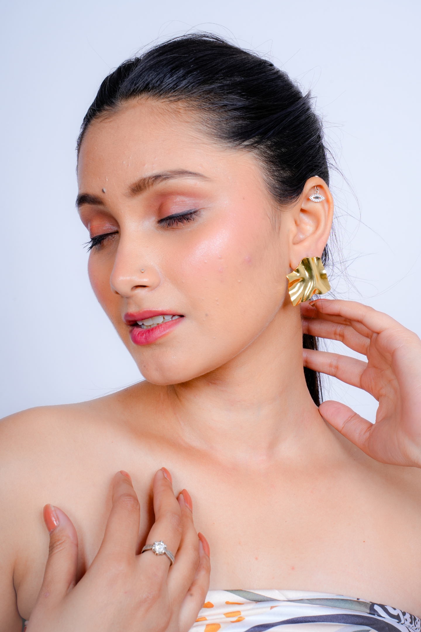 Gold-Plated Abstract Textured Earring