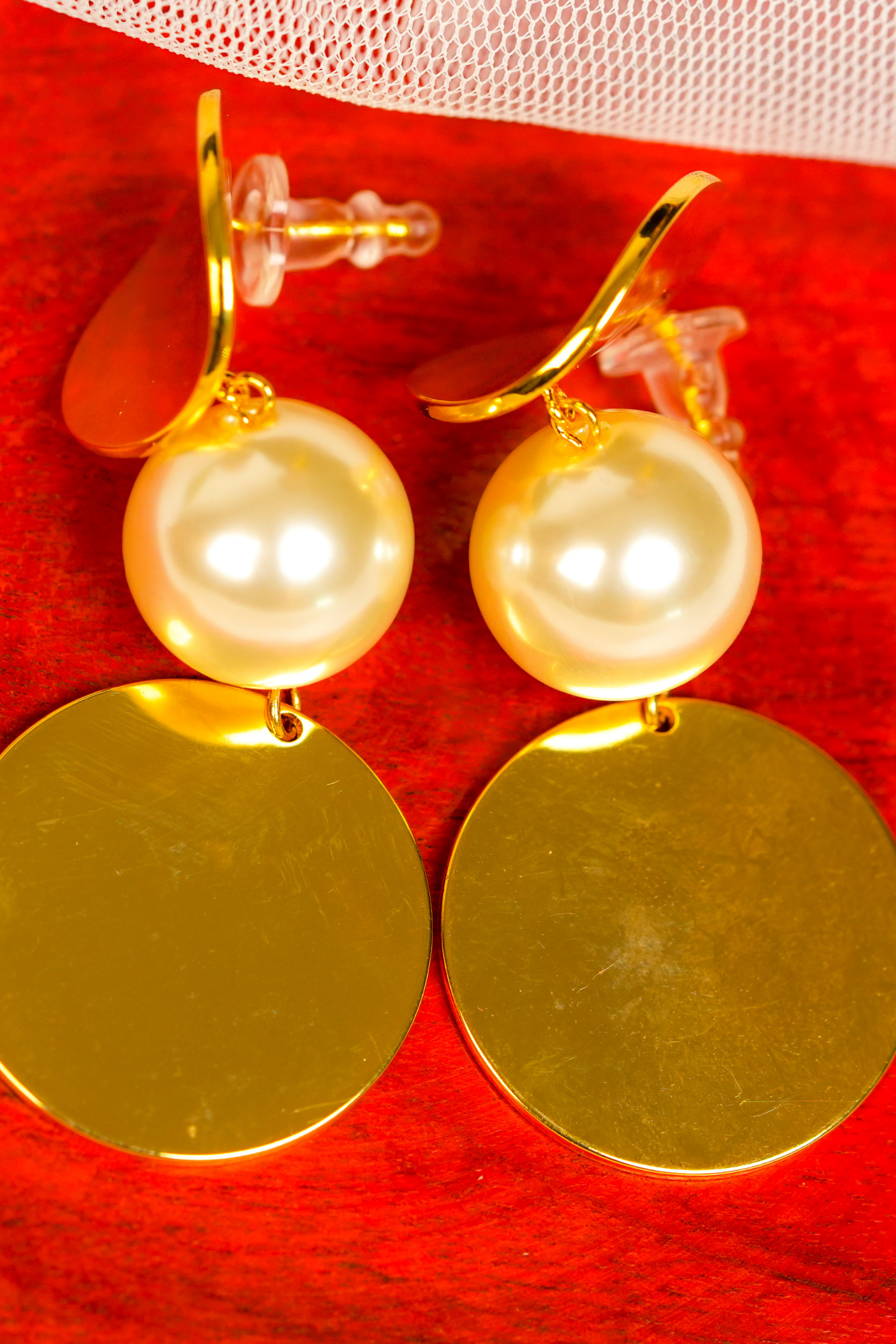 Gold-Plated Pearl Drop Earring