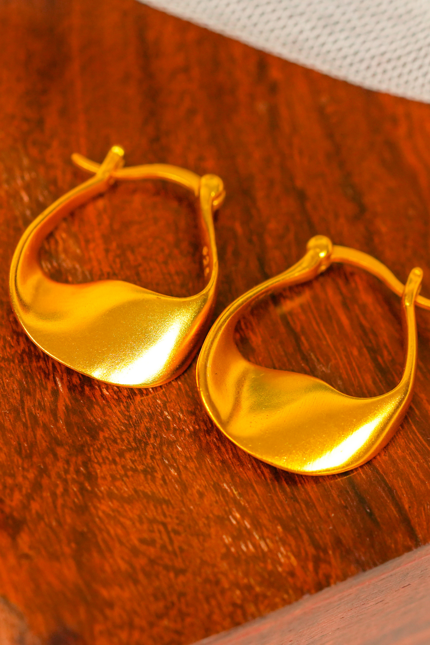 Trendy Gold-Plated Wave Hoop Earring