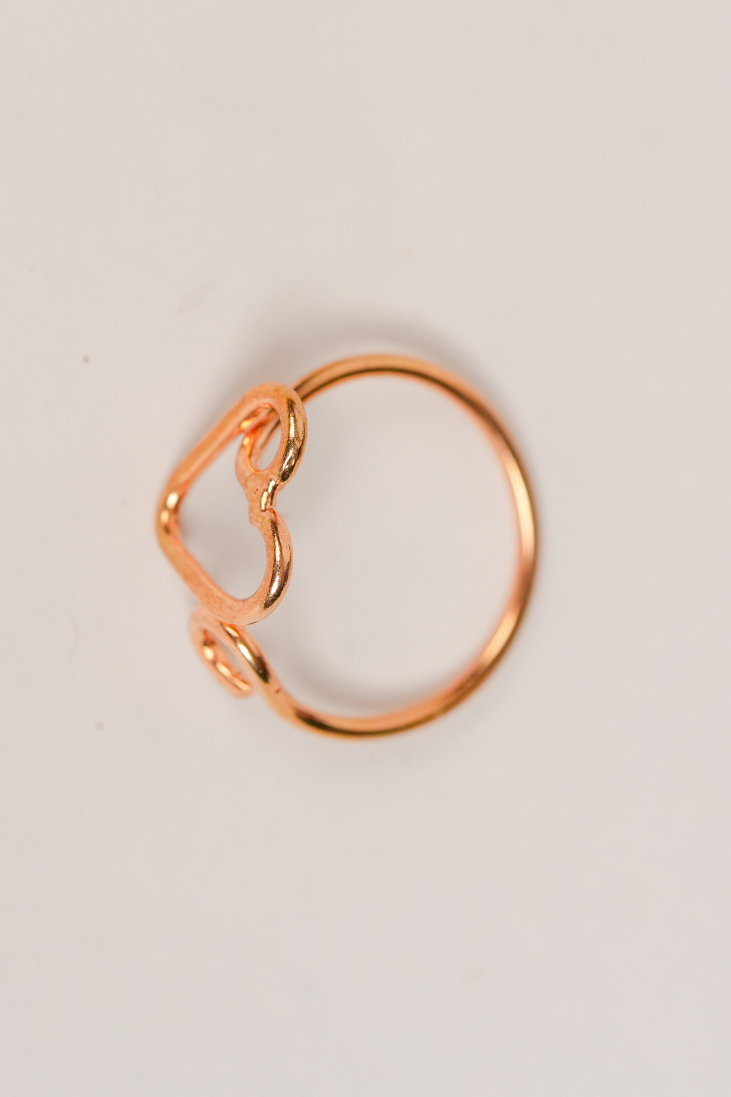 Minimalist Heart-Shaped Rose Gold Ring