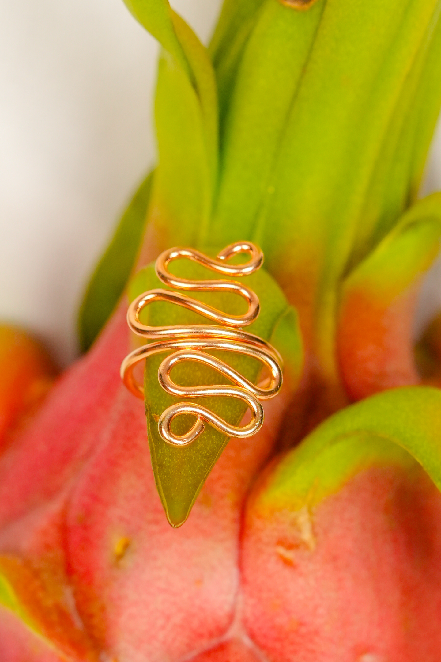 Rose-Gold Wave Design Adjustable Ring