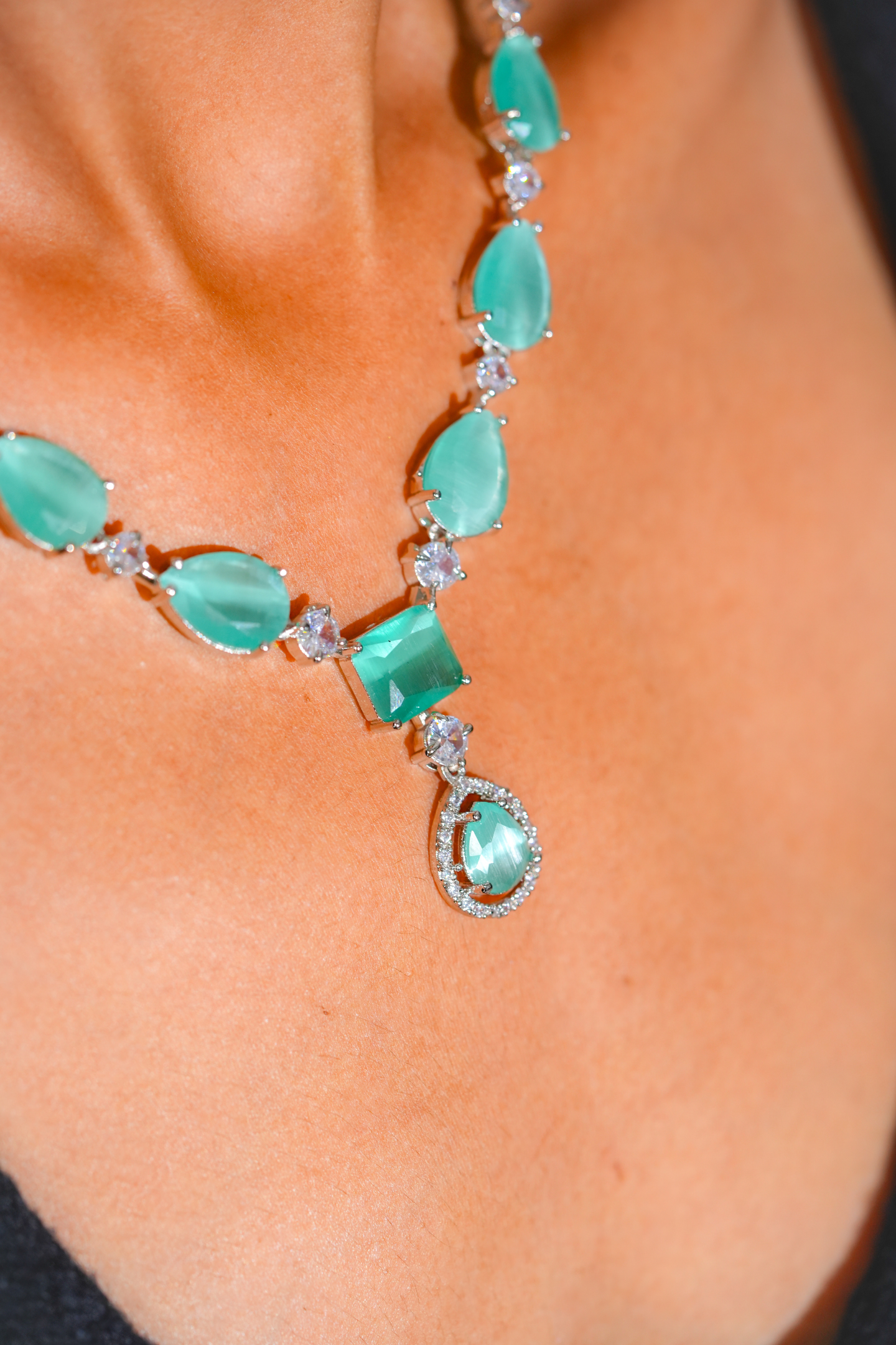 Royal Gemstone Necklace Set-Mint Green