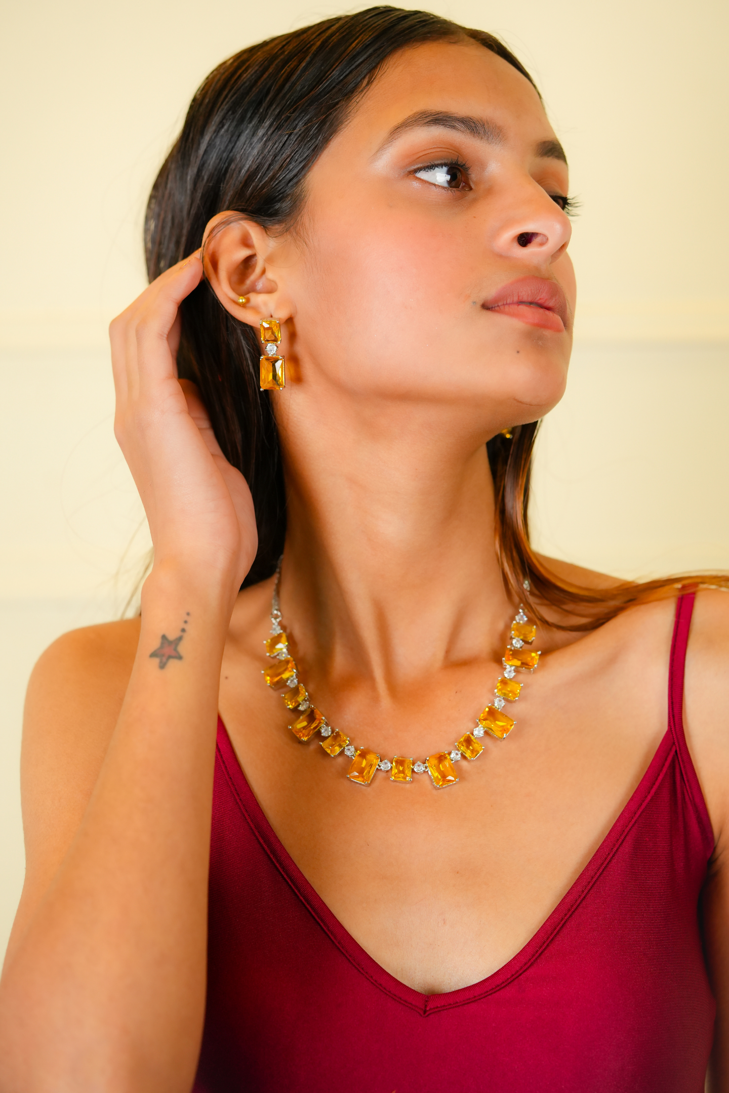 Luxury Crystal Necklace - Yellow
