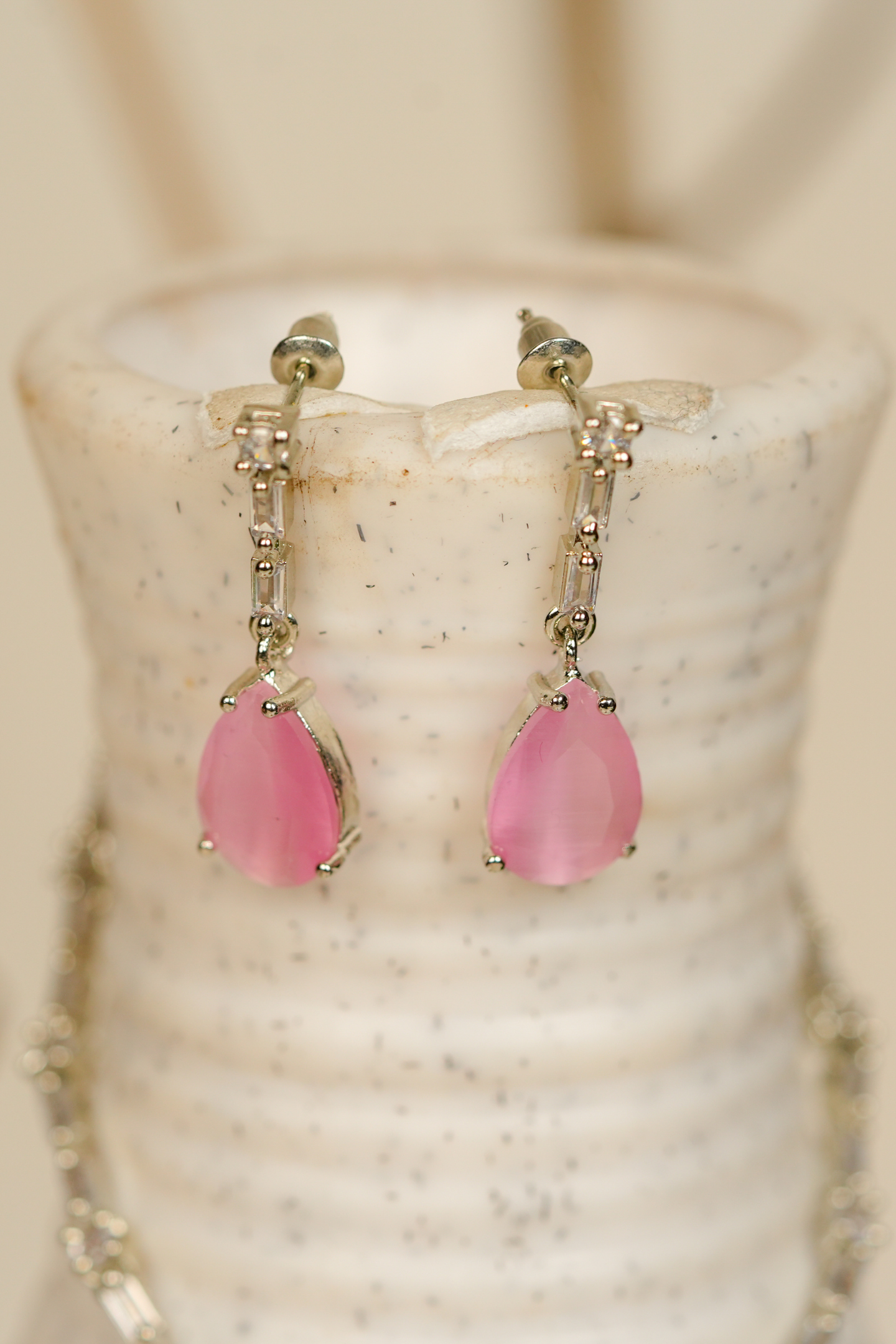 Elegant Crystal Necklace -Pink