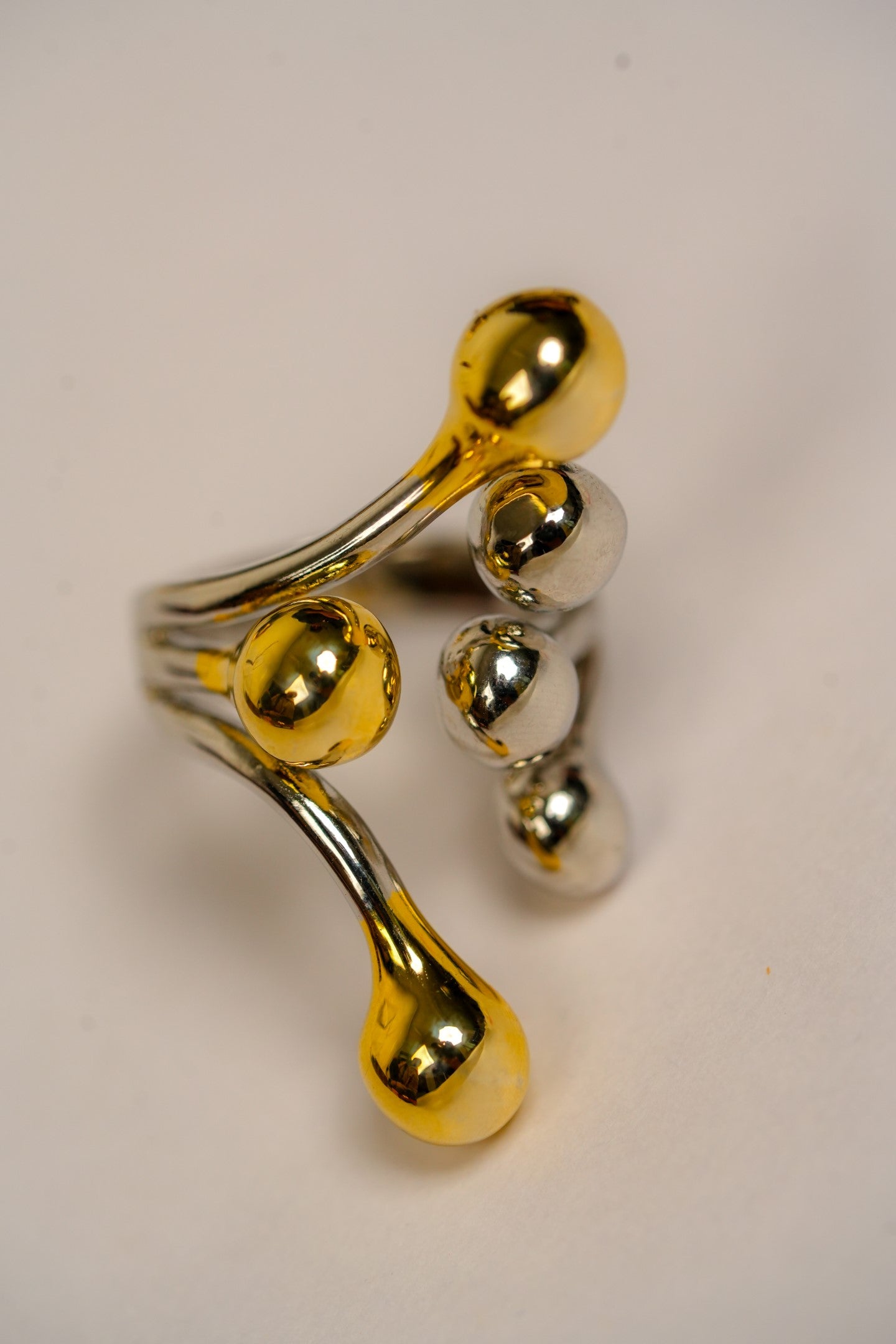 Dual-Tone Statement Ring – Gold & Silver