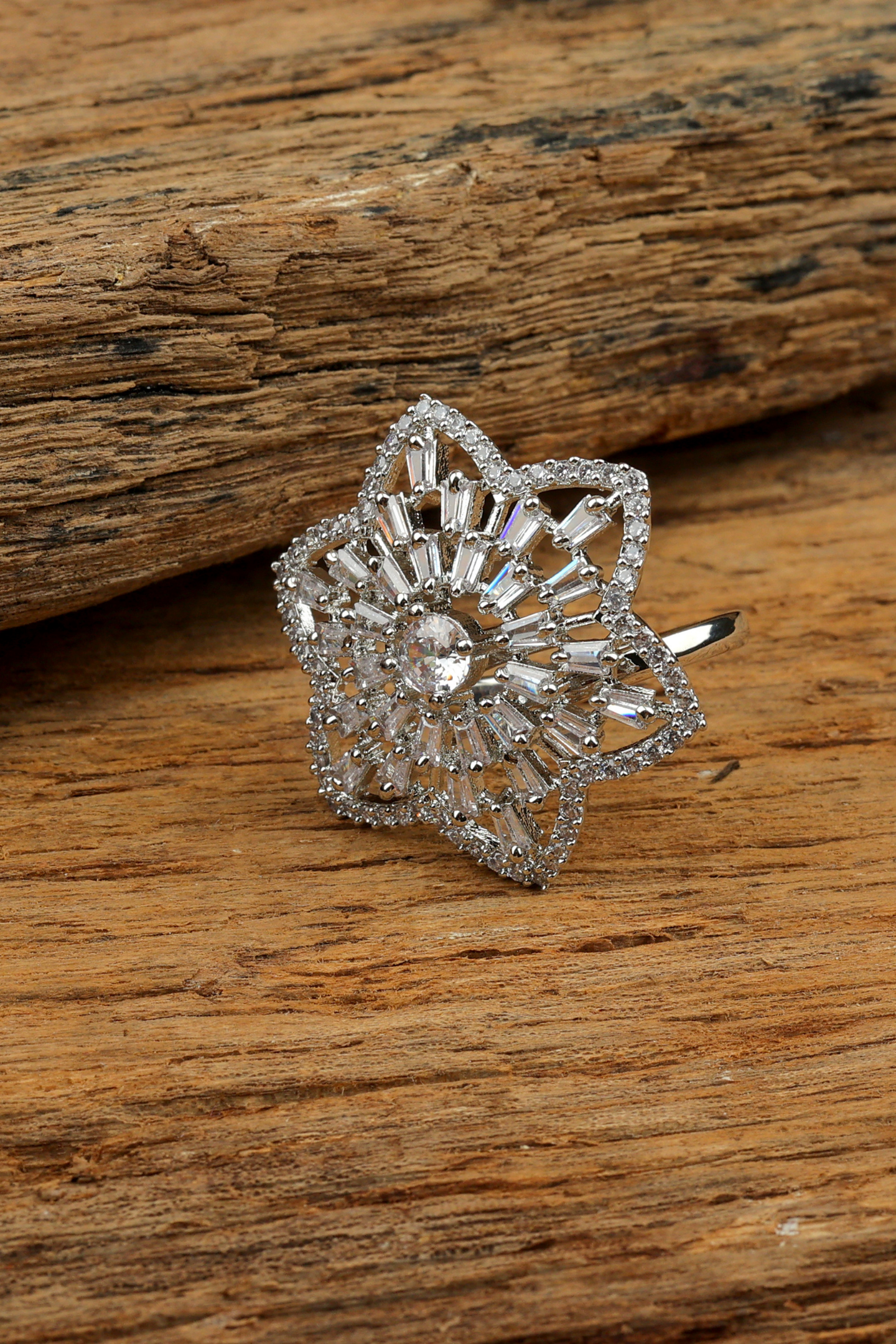 Starburst Crystal Cocktail Ring-Silver